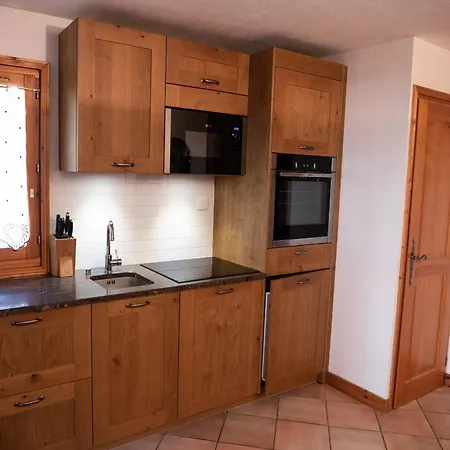 Apartment 3 Pieces A Meribel, Proche Pistes Et Commerces - Fr-1-355-84 Meribel