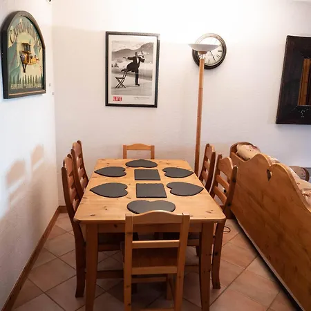 3 Pieces A Meribel, Proche Pistes Et Commerces - Fr-1-355-84 Apartment